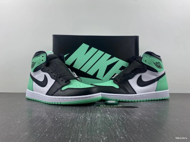 Reps TBkick DZ5485-130 1 Jordan OG Air Glow Green High 0820